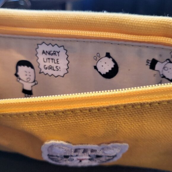 ANGRY LITTLE GIRLS Comic Wallet by Lela Lee in Yellow Sell Family - Picture 8 of 14
